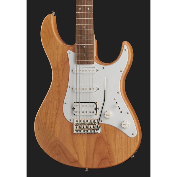 Yamaha Pacifica 112J YNS 560687 фото